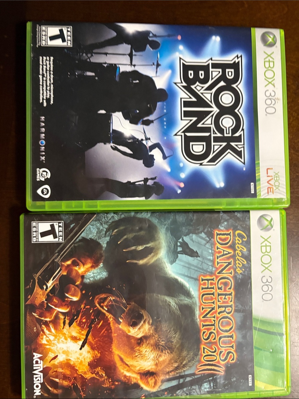Rock Band & Cabela's Dangerous Hunts 2 Game Bundle - Green Cases